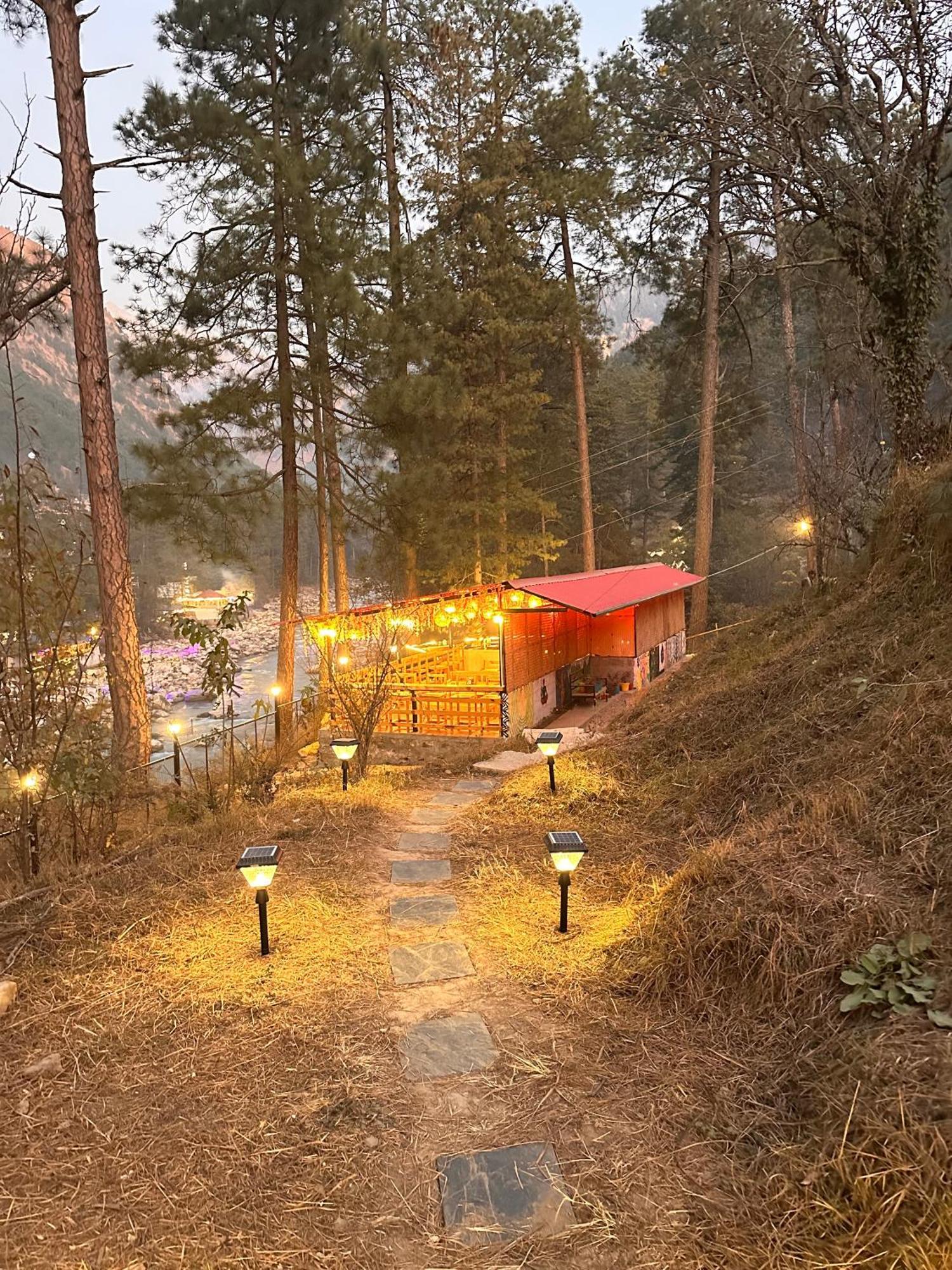 Ahava Kasol Riverside Cafe And Cottages Kültér fotó