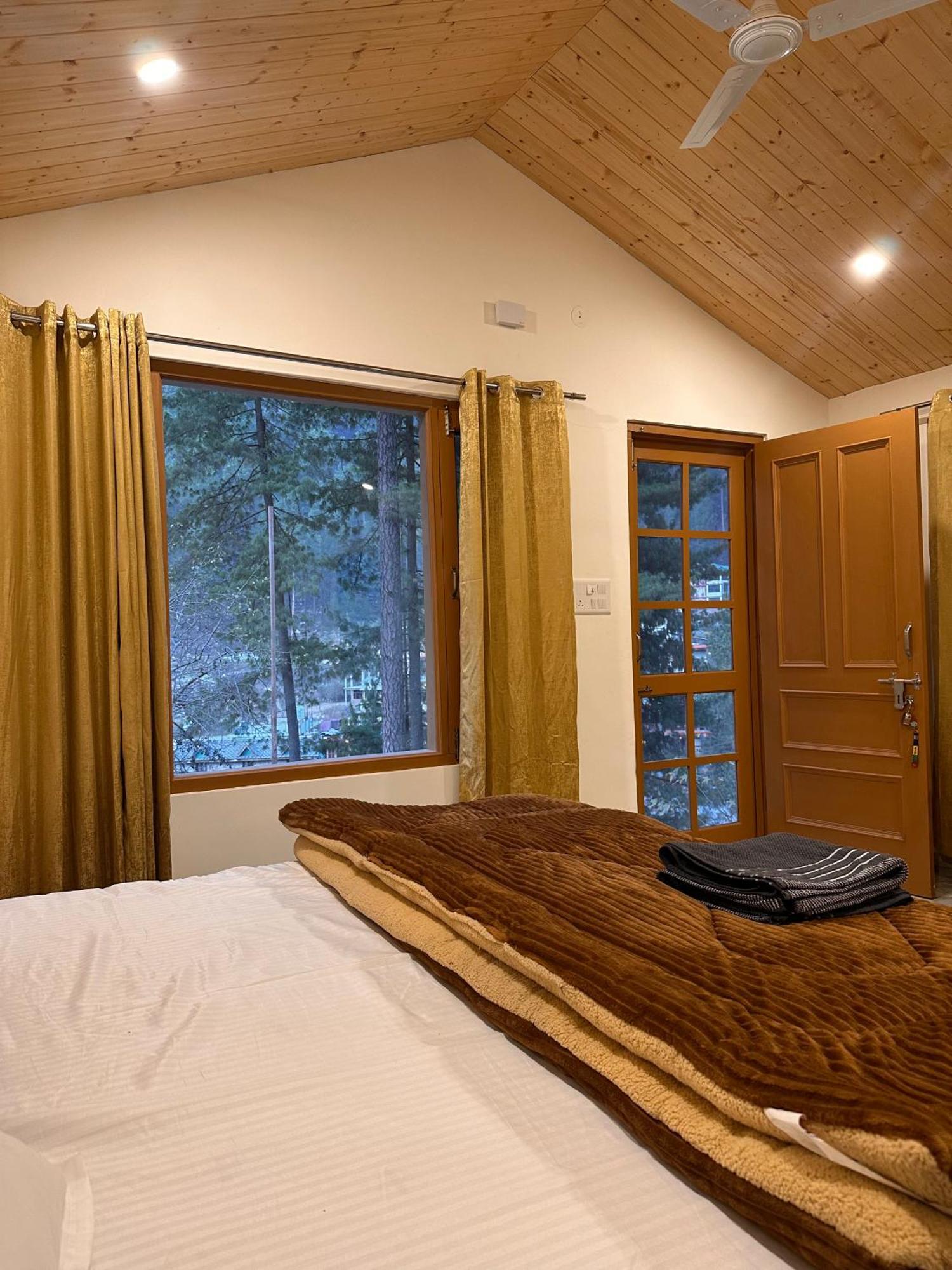 Ahava Kasol Riverside Cafe And Cottages Kültér fotó